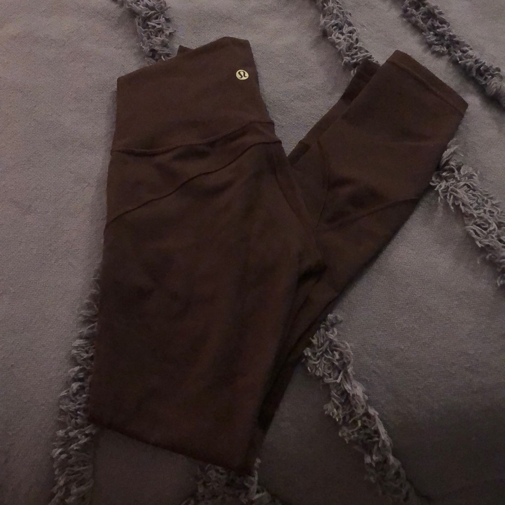 Lulu Lemon In movement tight